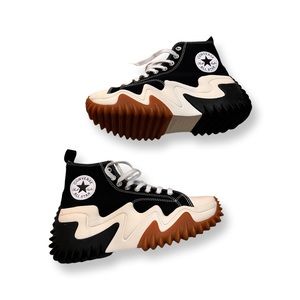 💕NEW💕 Converse